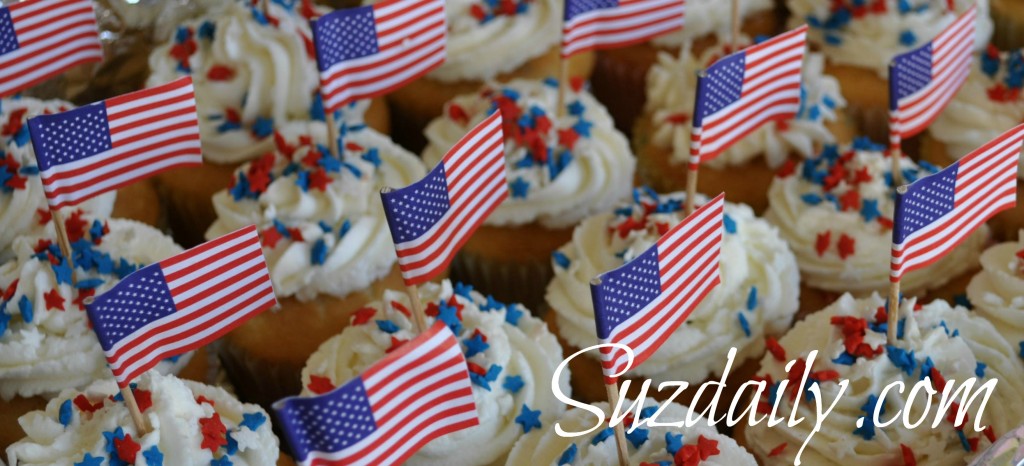 july 4 cupcakes1